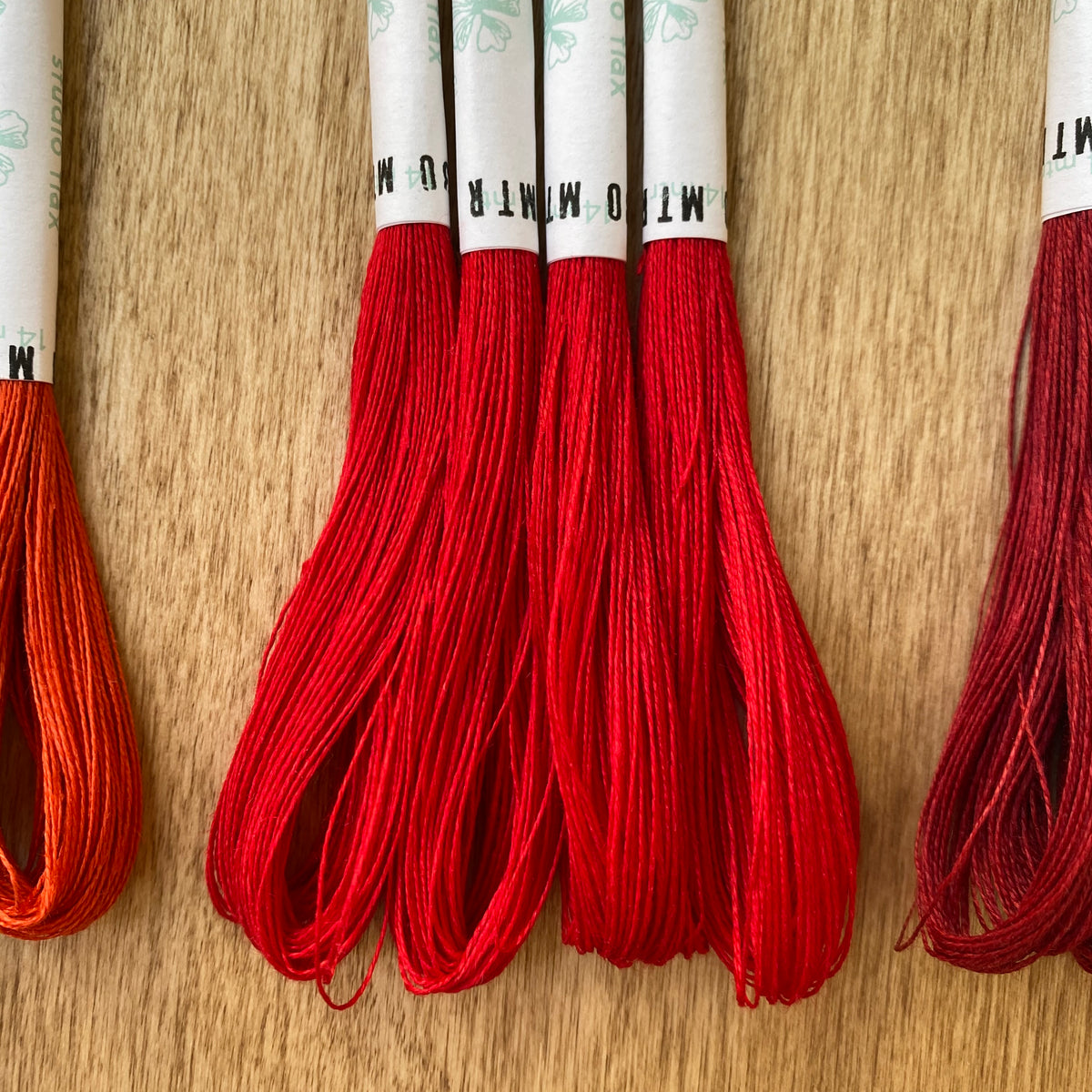 Colored Linen Thread TEX 40*3 Color de Lino Red