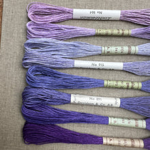 Load image into Gallery viewer, Purple Hemstitch Linen 25/4