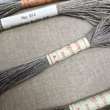 Load image into Gallery viewer, Brown Grey Vintage Linen Tread