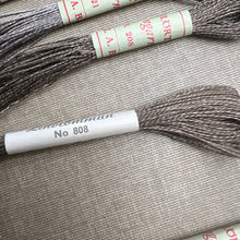 Load image into Gallery viewer, Brown Grey Vintage Linen Tread