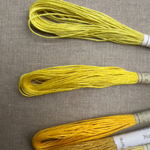 Load image into Gallery viewer, Yellow & Mustard Hemstitch Linen 25/4