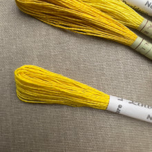 Load image into Gallery viewer, Yellow Vintage Linen Tread