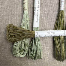 Load image into Gallery viewer, Olive & Forest Green Hemstitch Linen 25/4