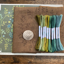 Load image into Gallery viewer, Pre Order Woodland Wreath #8734 (1964)