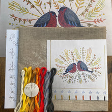 Load image into Gallery viewer, Bullfinches 6521 (1960's)