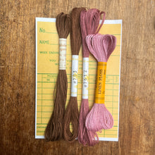 Load image into Gallery viewer, Linen Thread Set