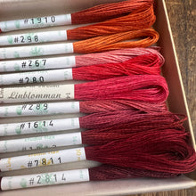 Load image into Gallery viewer, Red/Orange Flax Flower Box