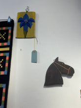Load image into Gallery viewer, Blue Lily - 1960s Weave