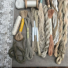 Load image into Gallery viewer, Textile Artist&#39;s Set - White