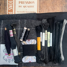 Load image into Gallery viewer, Textile Artist&#39;s Set - Black