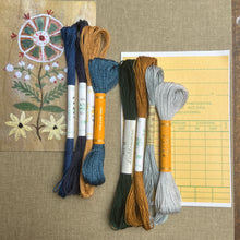 Load image into Gallery viewer, Linen Thread Set