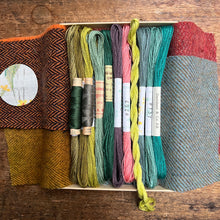 Load image into Gallery viewer, September Linen &amp; Tweed Box