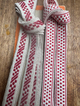 Load image into Gallery viewer, Swedish Ribbons