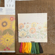 Load image into Gallery viewer, Sunflowers 8527 (1964)