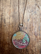 Load image into Gallery viewer, Vintage Lens + Fabric Necklace