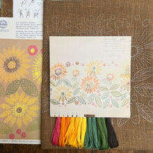 Load image into Gallery viewer, Sunflowers 8527 (1964)