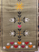Load image into Gallery viewer, Nordiska Linen Runner 8237
