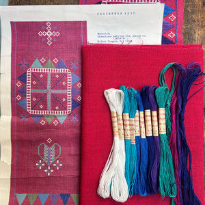 Nordiska Linen Runner / Festremsa 4837