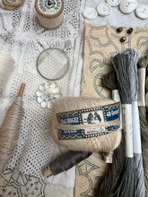 Load image into Gallery viewer, White Linen Packs