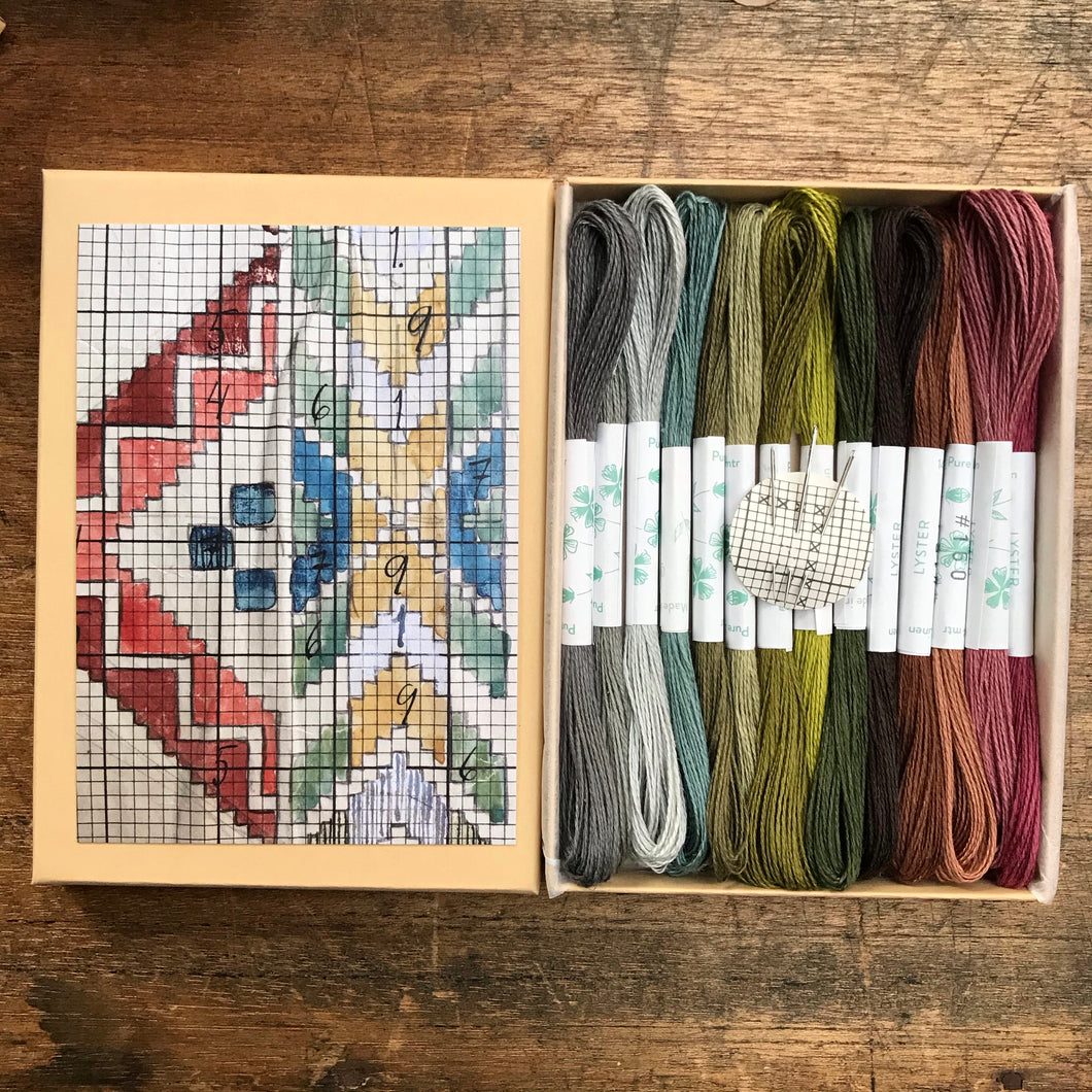 Flora & Fauna Flax Flower Box #2